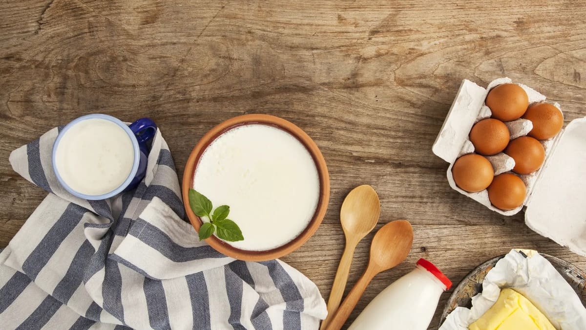 Turecká snídaně — vejce v řeckém jogurtu: když to zkusíte jednou, nebudete to chtít přestat připravovat