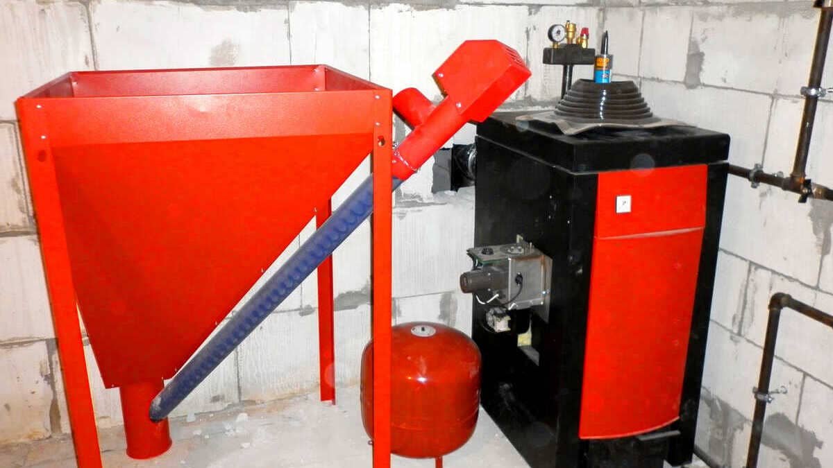 Velká novinka pro uživatele peletových kamen: objevilo se inovativní řešení, které vás zbaví těžkých pytlů 2 Velká novinka pro uživatele peletových kamen: objevilo se inovativní řešení, které vás zbaví těžkých pytlů