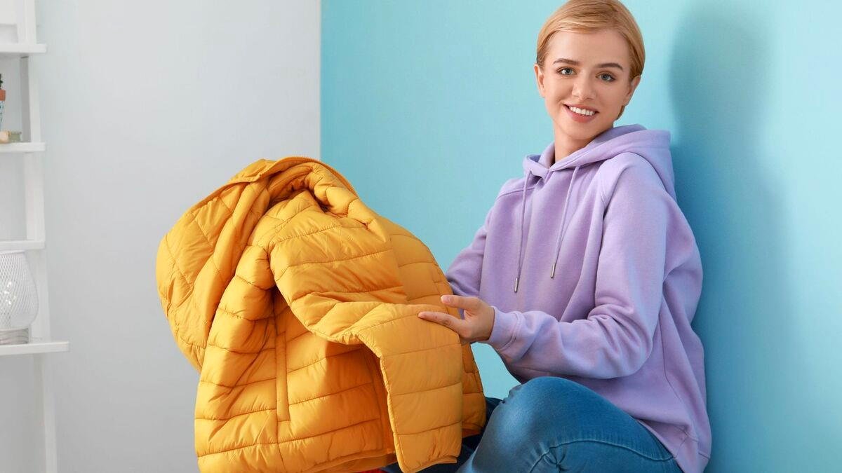 Jak správně čistit a prát péřovou bundu, abyste ji nezničili