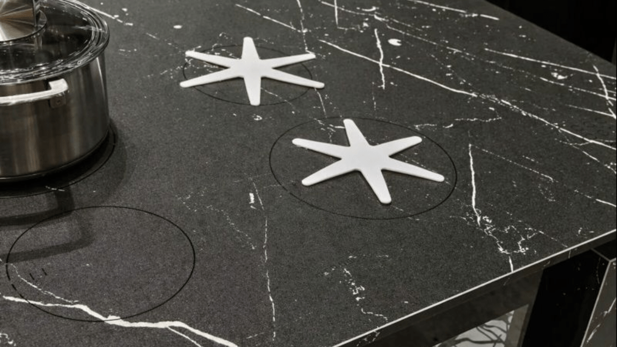 Indukční varné desky budou v roce 2026 zakázány; tento nový způsob vaření je nahradí ve všech kuchyních