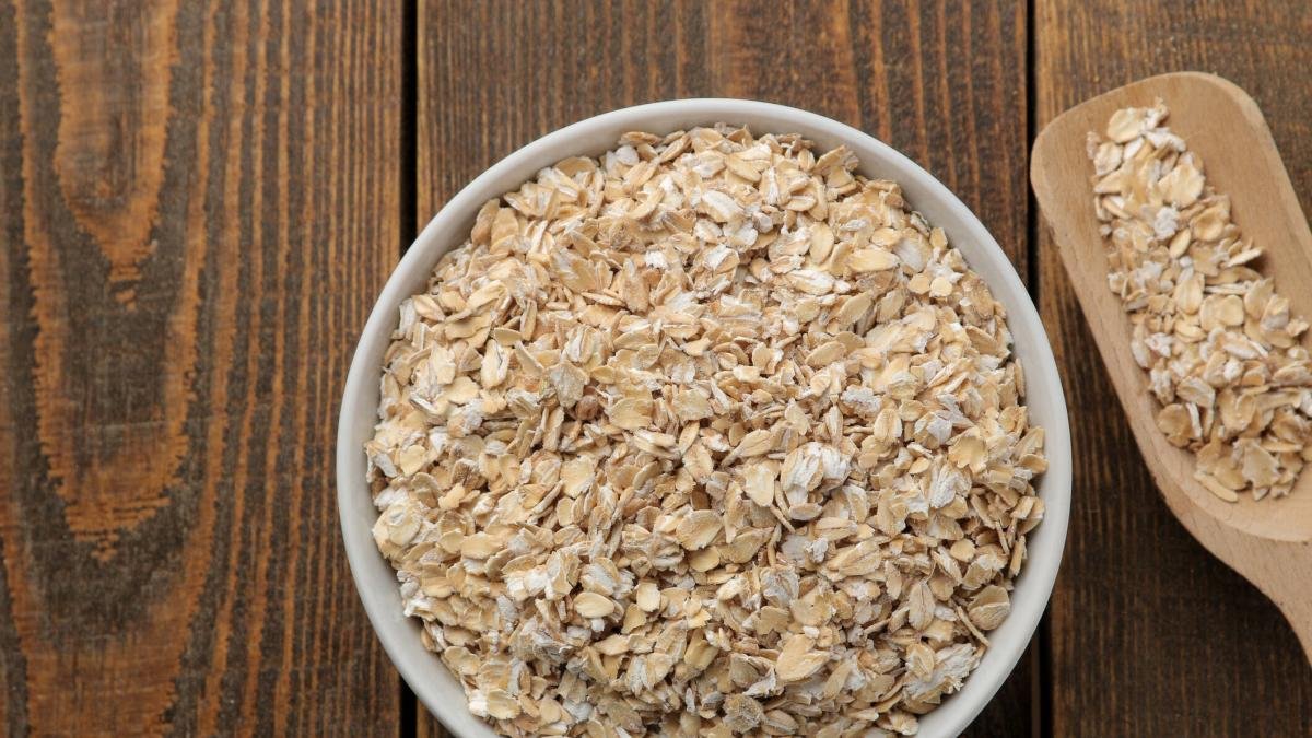 Večer si připravím tuhle snídani se semínky. Ráno jsem sytý(á) a plný(á) energie bez zbytečných starostí