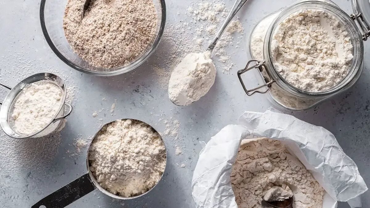 Jaký je rozdíl mezi moukou 650 a 000 Detail, který může v kuchyni rozhodnout