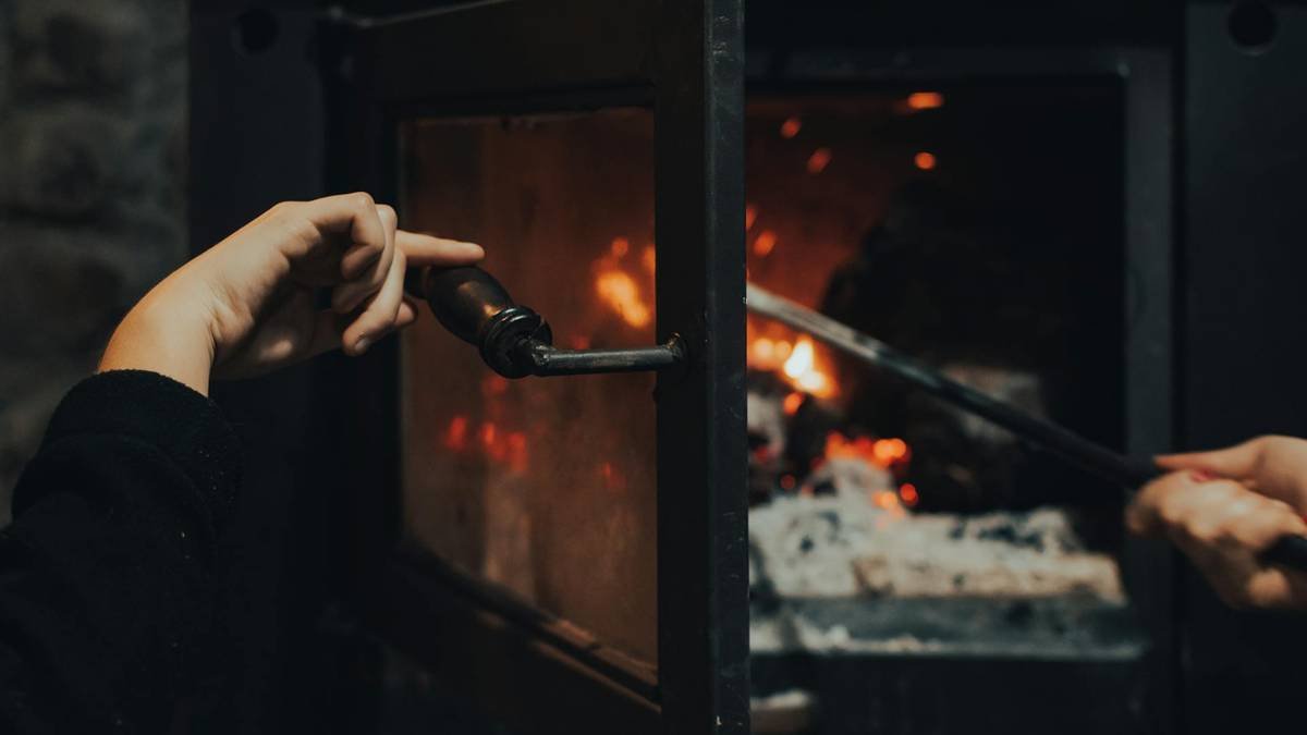 Vytápění: Je potřeba se obávat zákazu vytápění dřevem v Evropě od roku 2027?