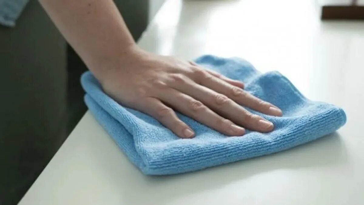 Co nám říká barva mikrovláknových utěrek pro různé povrchy