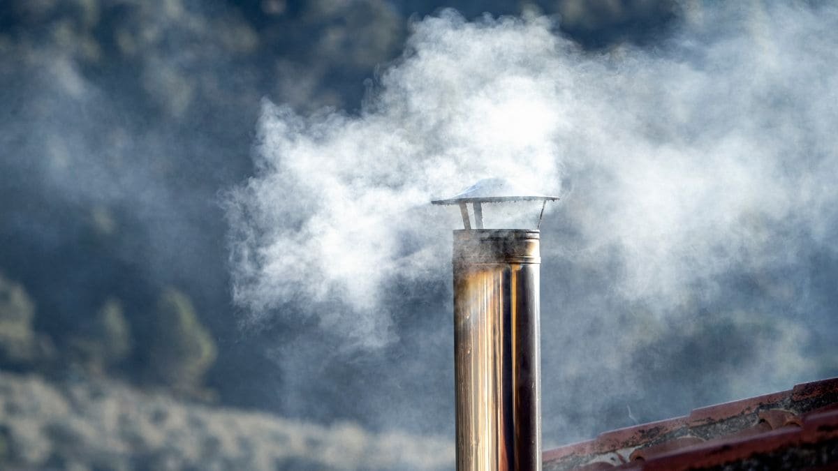 Monitoring životního prostředí v Jihlavě Spalujete dřevo správně Jak předejít škodlivým emisím a chránit své okolí