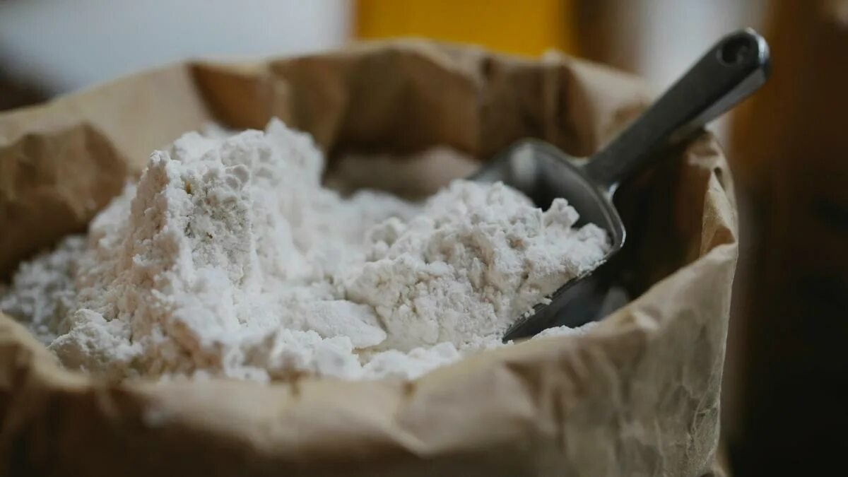 Jaký je rozdíl mezi moukou 650 a 000 Detail, který může v kuchyni rozhodnout