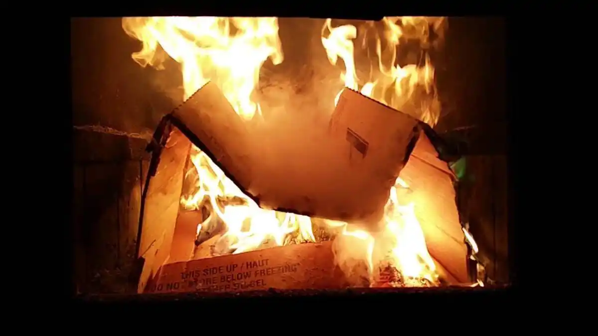 Monitoring životního prostředí v Jihlavě: Spalujete dřevo správně? Jak předejít škodlivým emisím a chránit své okolí