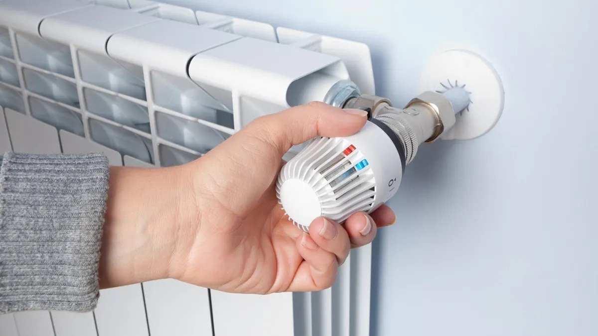 Vlažný radiátor: v českých domácnostech někdy stačí krátký úkon, aby znovu podal plný výkon