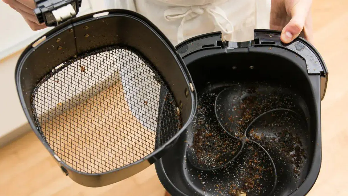 Użytkivatelé horkovzdušných fritéz by měli být opatrní Jednoduchá chyba může škodit zdraví