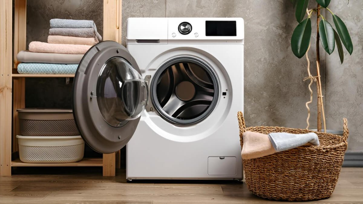Předem plněná nebo shora plněná pračka: v čem je rozdíl a co je lepší