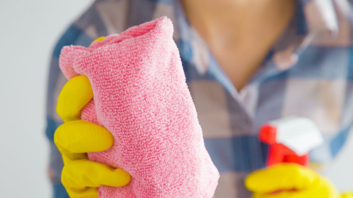 Jak odstranit mastnotu z kuchyňských skříněk