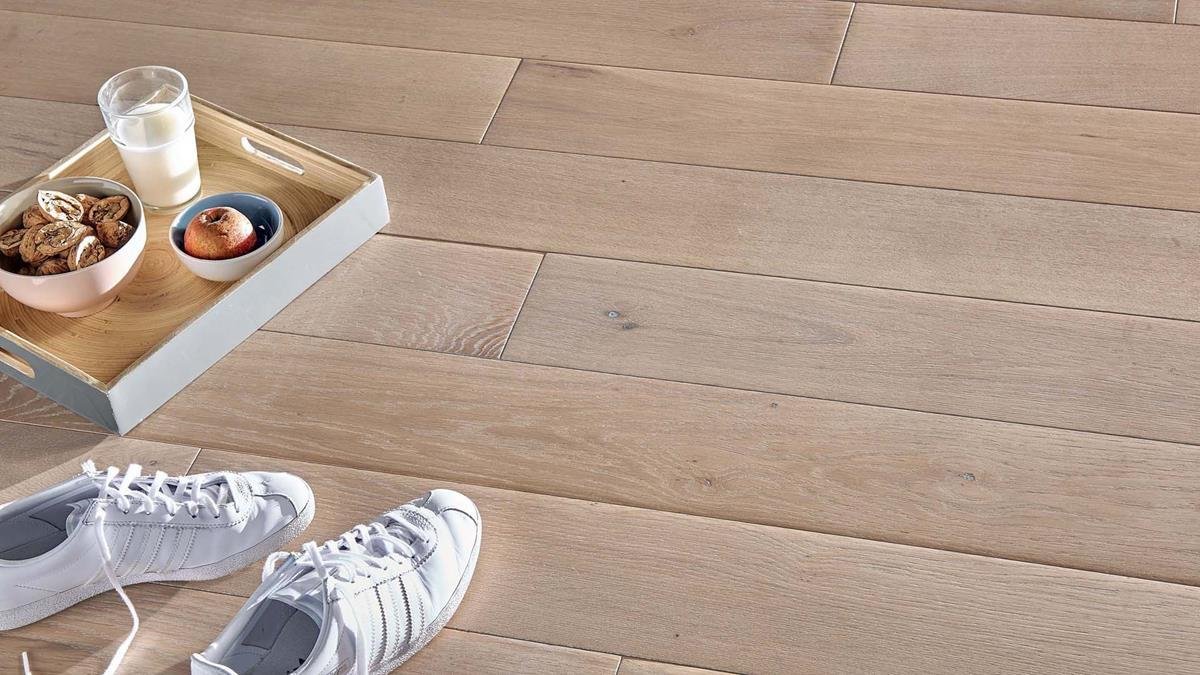 Laminát je nejhorší volba do domácnosti v Česku ho lidé chválí jen do chvíle než s ním začnou opravdu žít