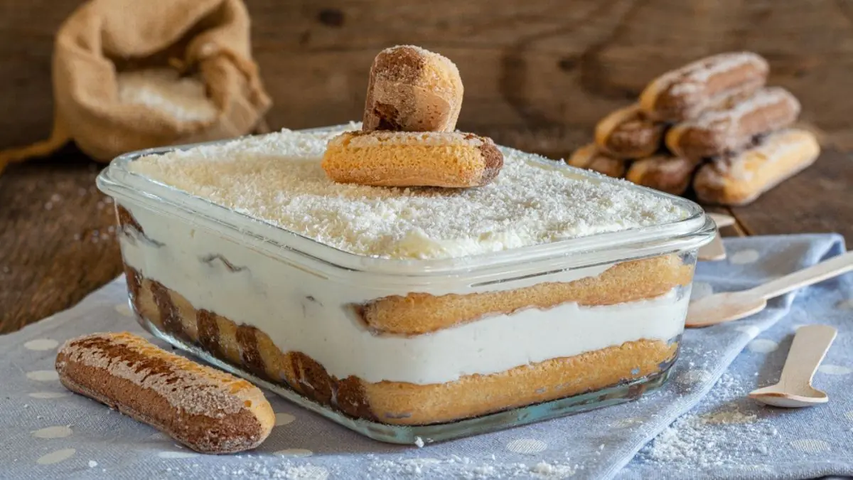 Recept na „japonský cheesecake“, ze kterého se na sociálních sítích všichni zbláznili: jen ze dvou ingrediencí 1 Recept na „japonský cheesecake“, ze kterého se na sociálních sítích všichni zbláznili jen ze dvou ingrediencí