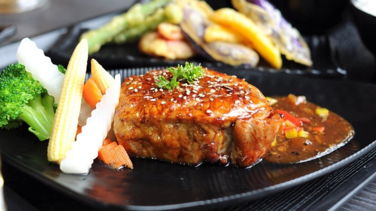 Recept na jemné vepřové kotlety k Ivanovu dni