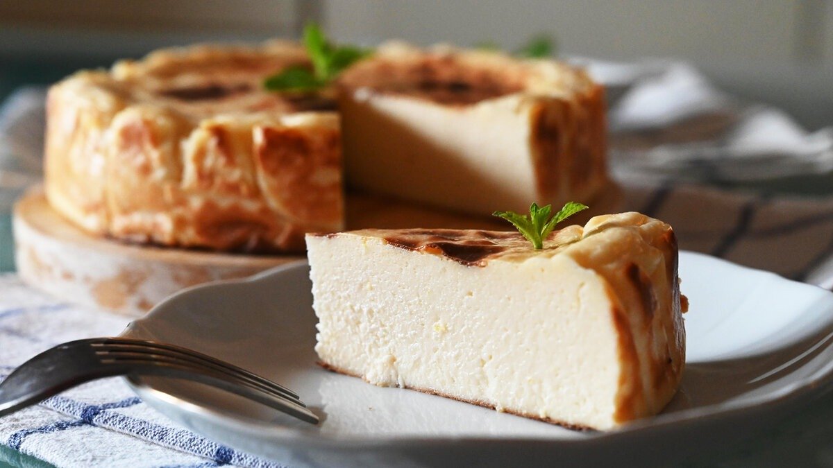 Recept na pečený cheesecake, chutný a nadýchaný, bez špetky mouky