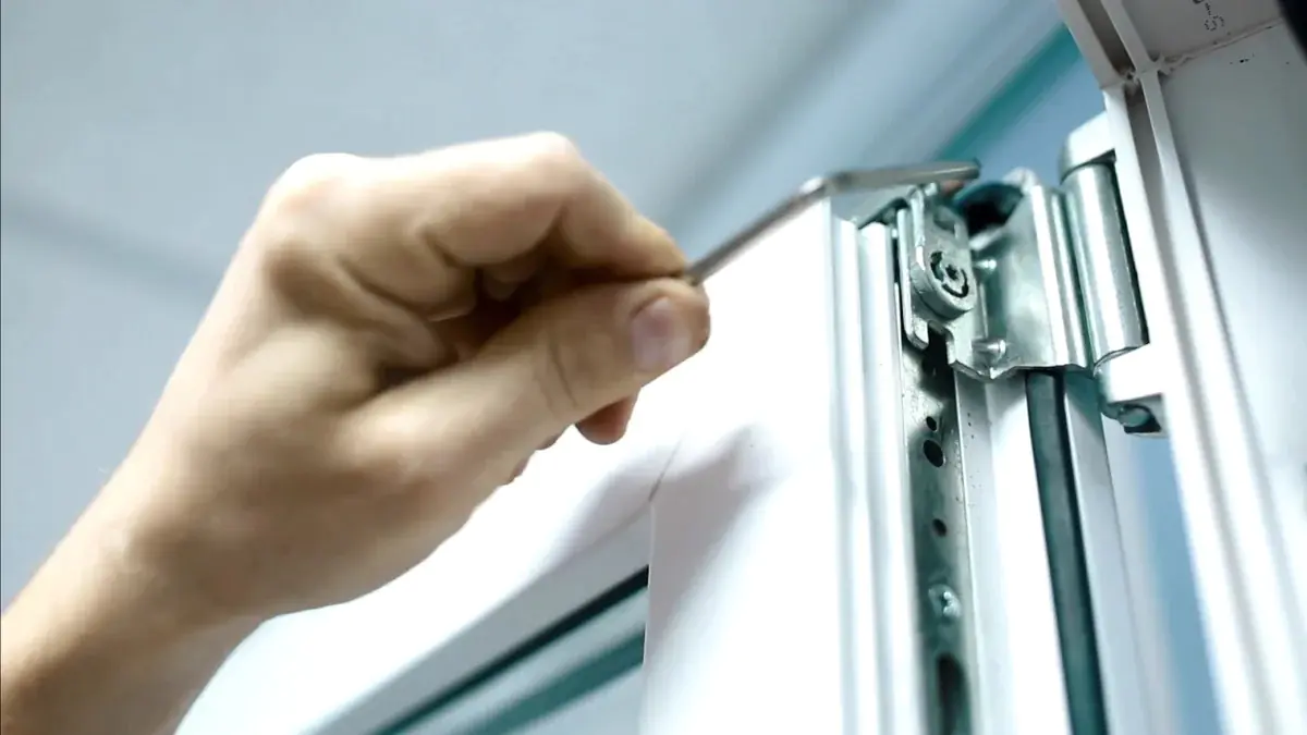 Více tepla a nižší účty za vytápění Stačí kleště a krátký návod