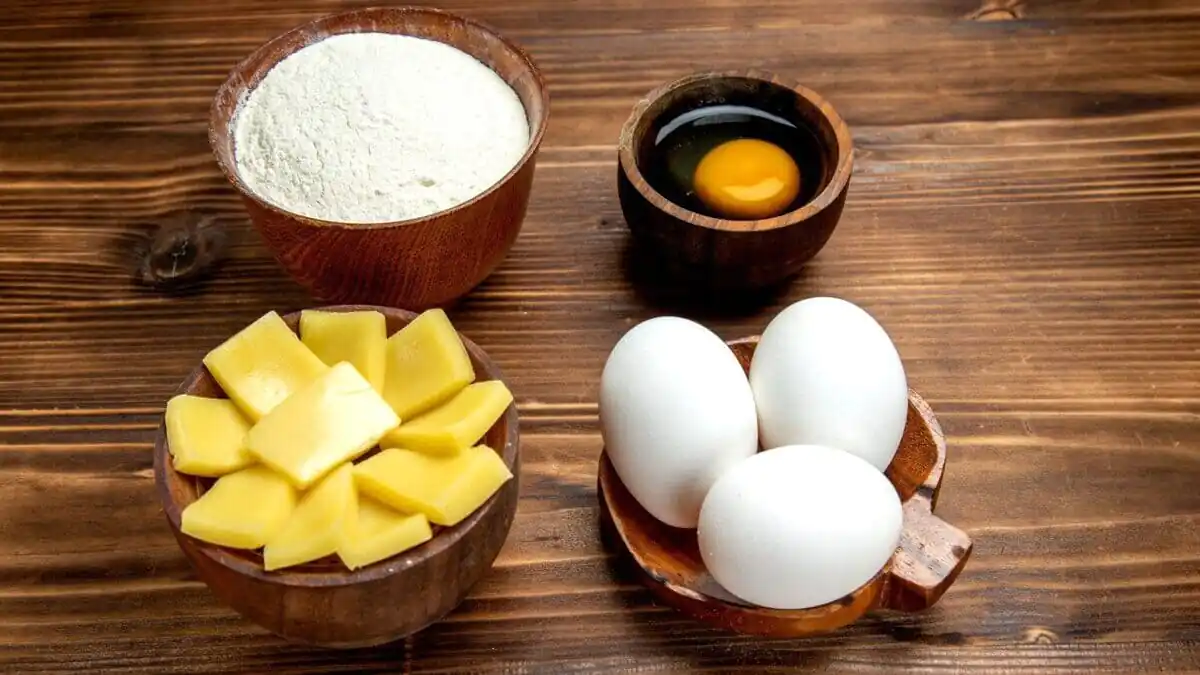 Český sýrový trhaný chléb