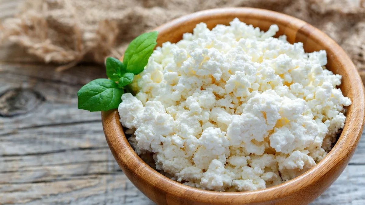 Řecký jogurt nebo tvaroh: experti vysvětlili, který z oblíbených produktů je lepší