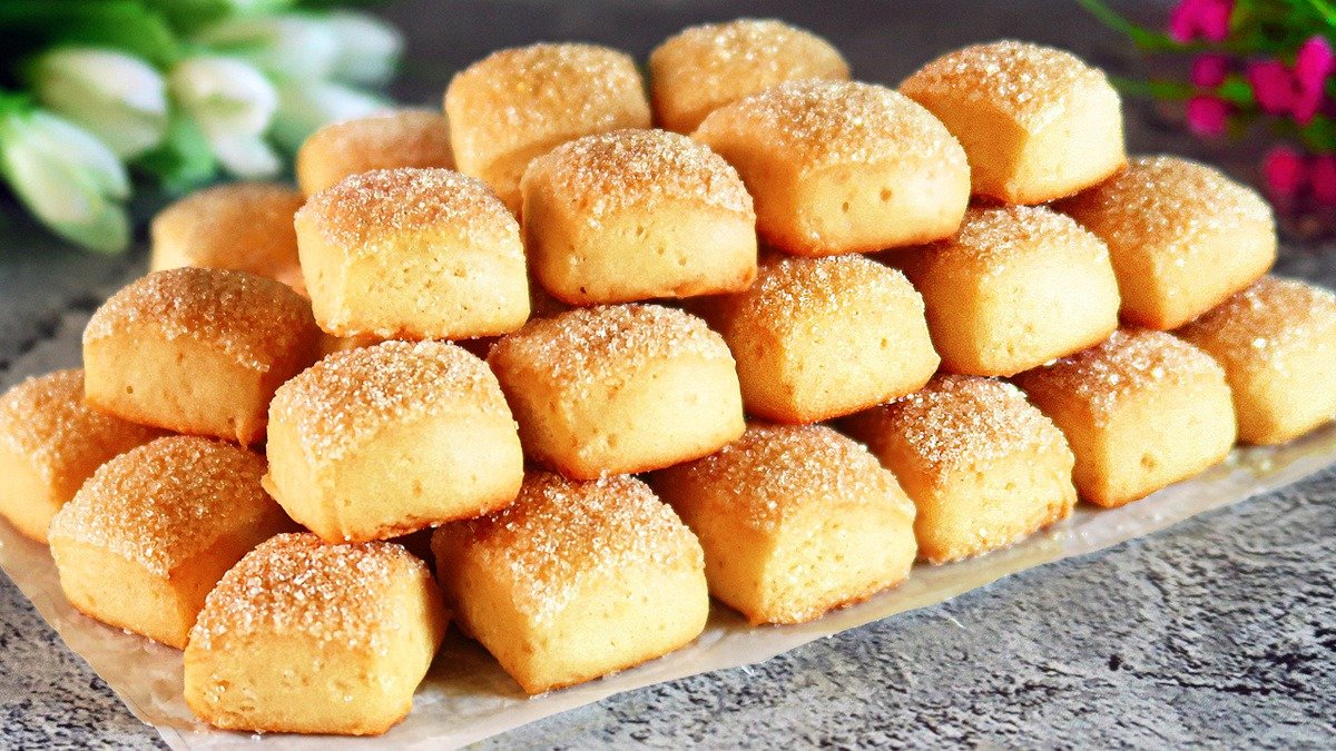 Tvaroh, máslo a špetka sody — zadělám za 5 minut. Výsledek: jemné sušenky jako křehké, ale nadýchanější a měkčí