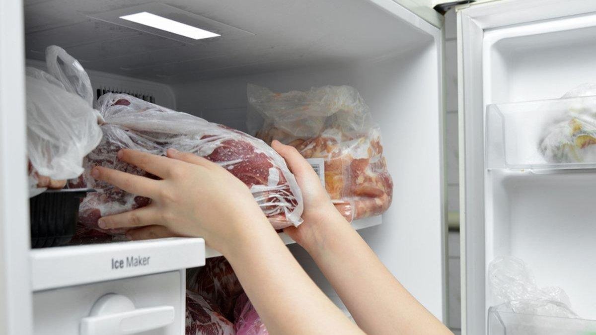 Víte, jak krátce vydrží nakrájené maso v mrazáku