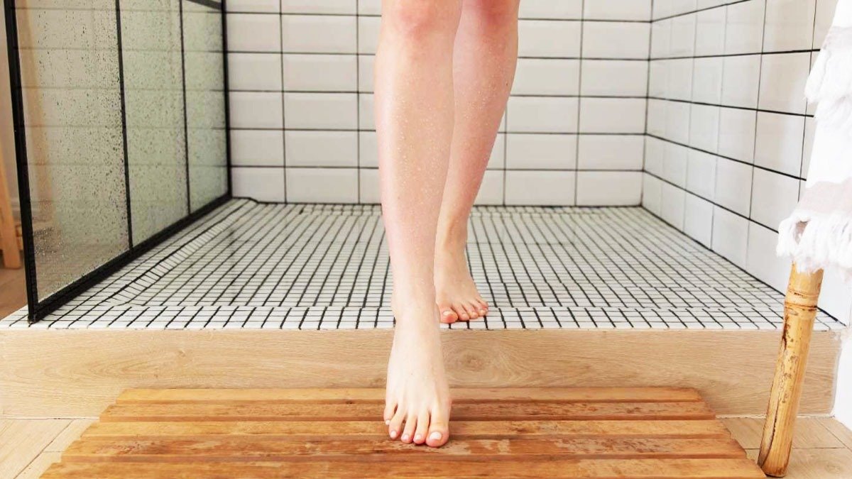 Vany a sprchové kouty vyšly z módy: dnes vypadá moderní koupelna jinak