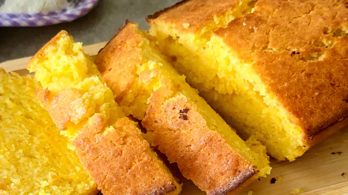 Pomerančový koláč bez vajec a cukru: minimum surovin, vyjde krásně nadýchaný