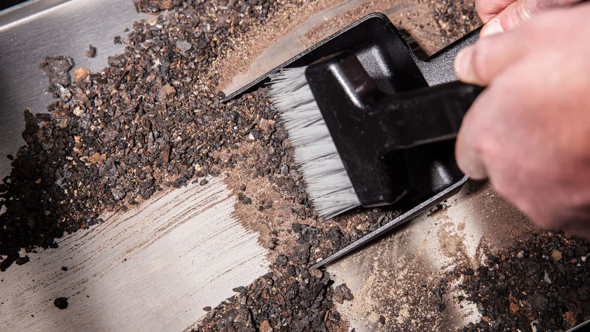 Jak dlouho lze topit jedním 15kg pytlem pelet a co lze očekávat podle typu kamen