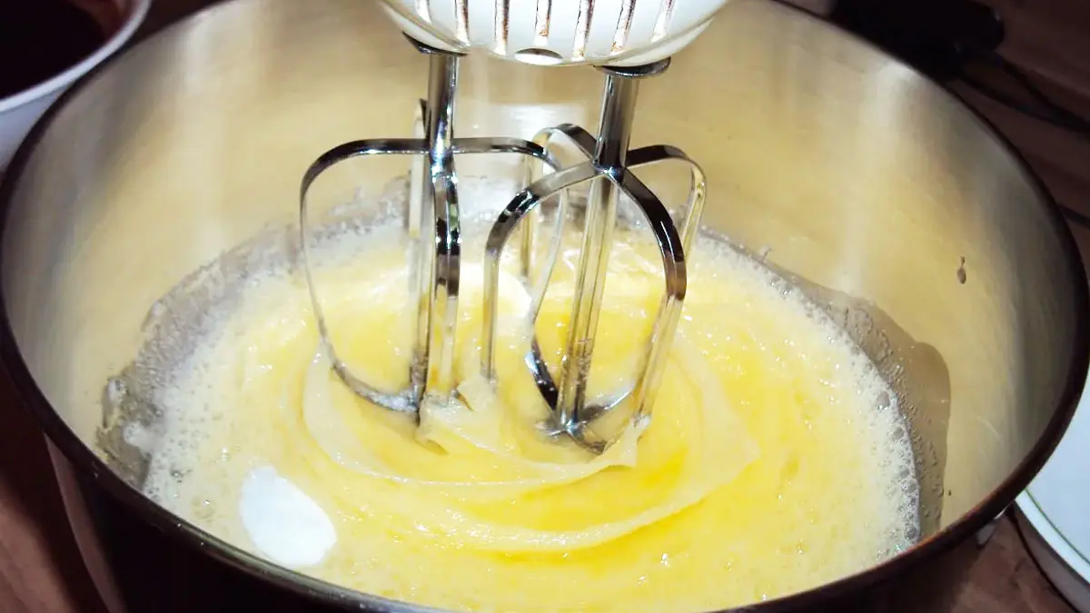 Dort snů – jeden z nejoblíbenějších dánských moučníků, do kterého se snadno zamilujete