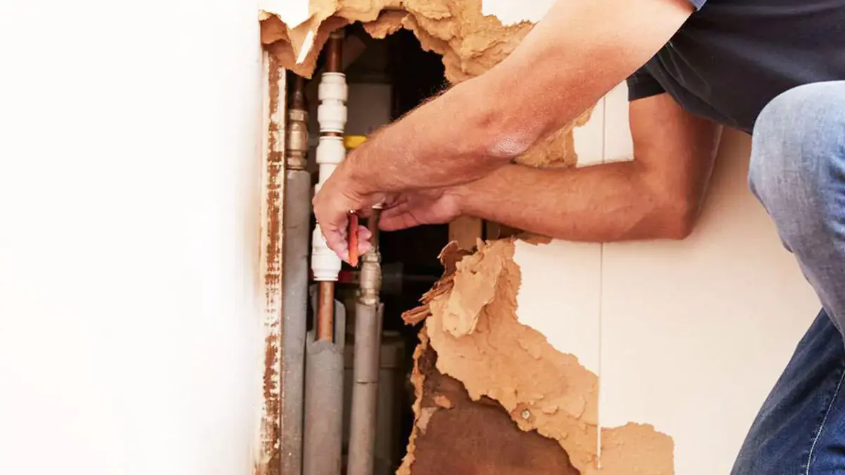 Nebezpečná chyba při návrhu koupelny… později budete muset bourat zeď!