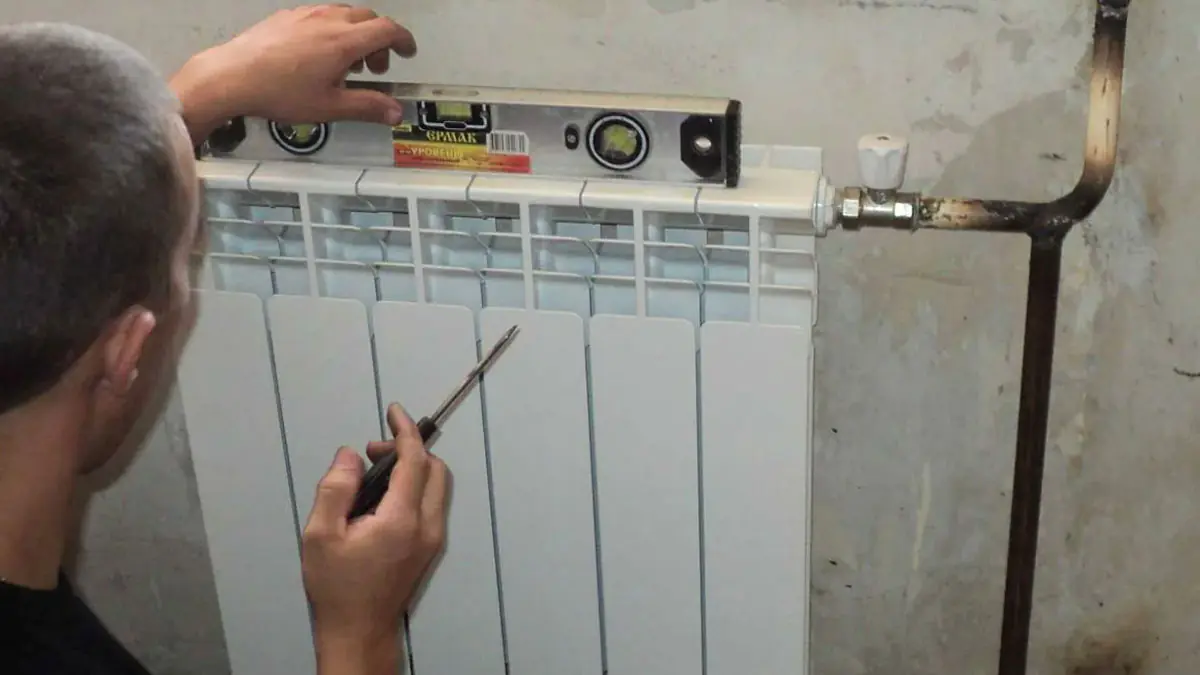 Kolik sekcí radiátoru je potřeba do místnosti – podrobný výpočet a volba výkonu