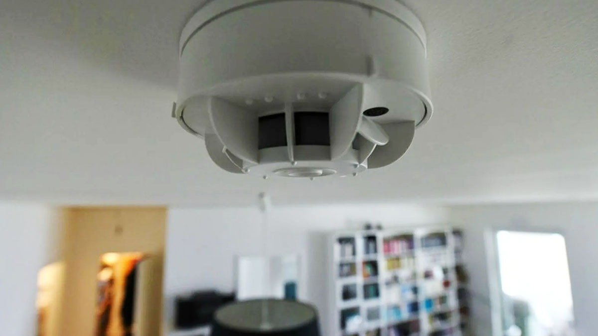 Změna už vstoupila v platnost – co jste možná nevěděli o požárním hlásiči: četli jste návod pozorně