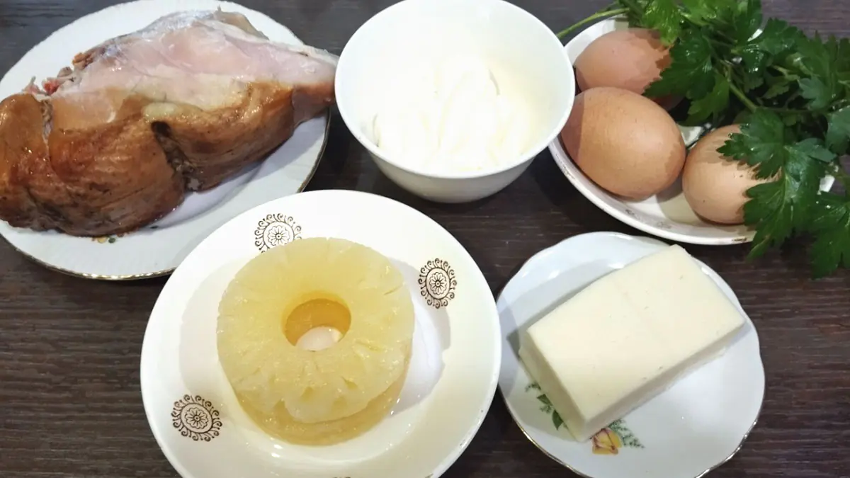 Teď na každou oslavu vídeňský salát je lepší než olivje i Caesar