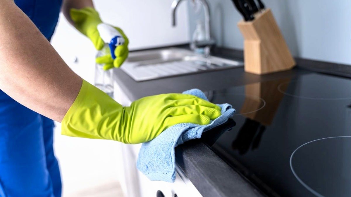 Záchrana pro velký úklid! Odborník ukazuje, jak pomocí perkarbonátu sodného odstranit zápachy, skvrny a dokonce odpudit šváby