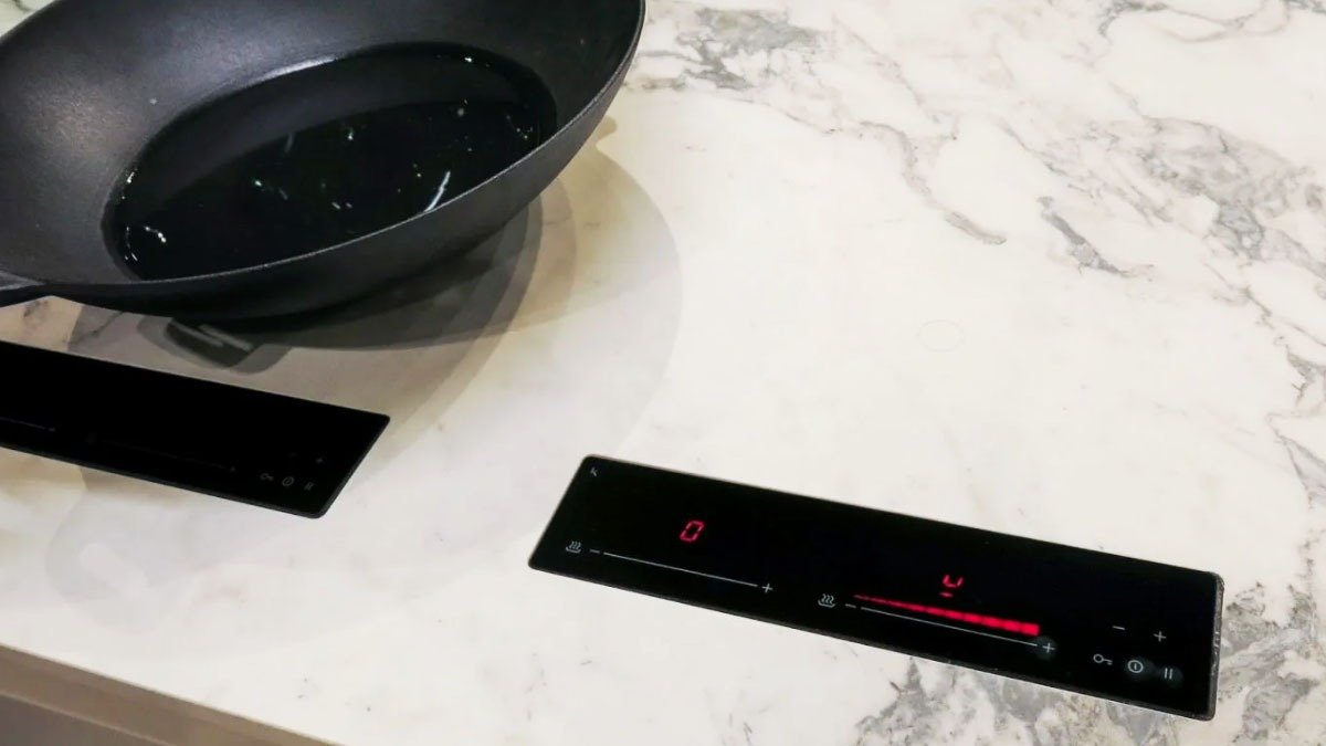 Sbohem indukčním varným deskám v roce 2026: ty je nahradí ve všech kuchyních