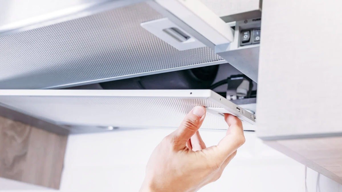 Sbohem, kuchyňské digestoře. Čím budou nahrazeny?