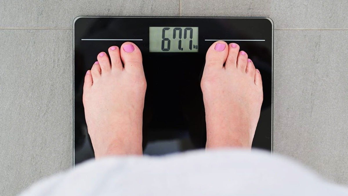 Silový trénink nebo aerobní cvičení? Výzkum našel lepší způsob, jak zhubnout