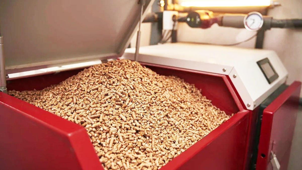 evnější alternativa ke kamnům na pelety. Ještě nedávno to byl odpad