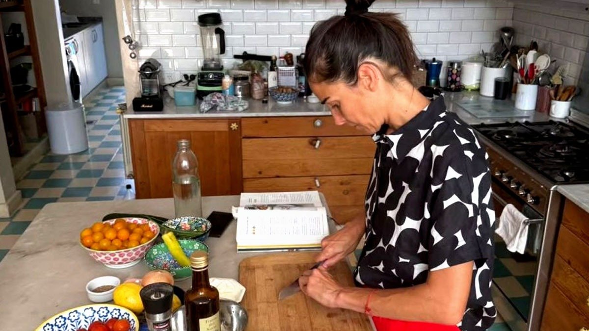 Sbohem kuchyně s horními skříňkami: známá moderátorka následuje nový trend, který se vrací v roce 2026