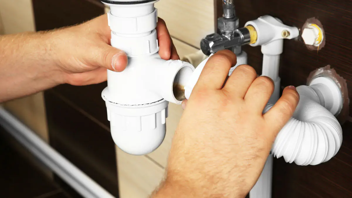 Nebezpečná chyba při návrhu koupelny… později budete muset bourat zeď!