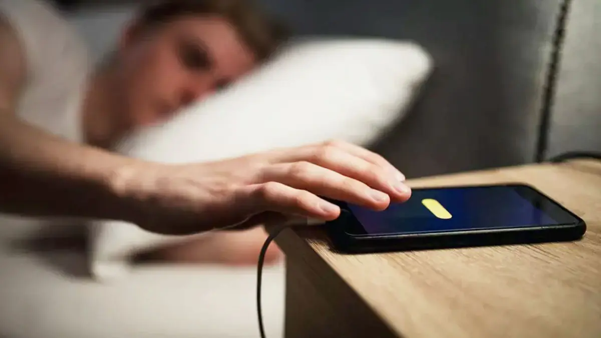 Chyba, kterou dělá 9 z 10 lidí při nabíjení telefonu