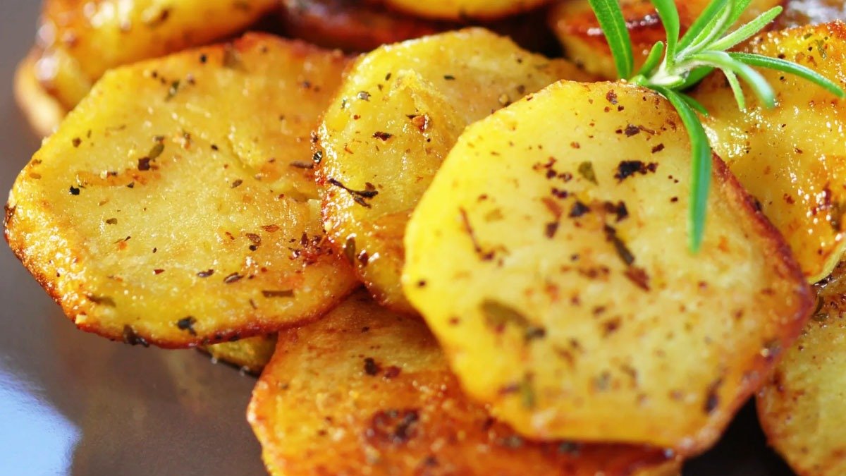 Ani trouba, ani smažení: trik, který udělá brambory dokonale křupavé