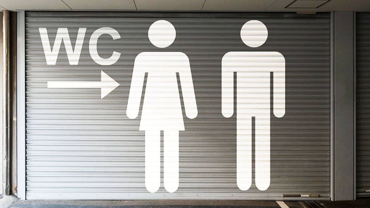 Proč je na dveřích toalety napsáno „WC“? 99 procent lidí nezná jeho význam