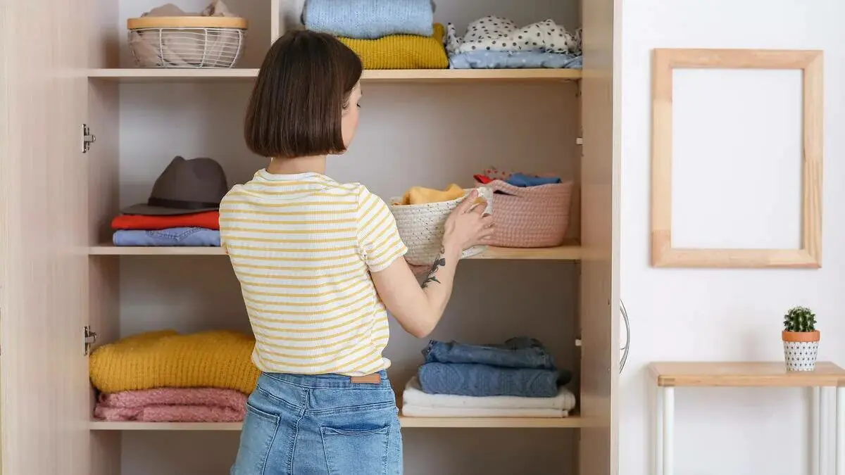 Rychle a efektivně, udělejte svůj domov zářivě čistý; od skříně až po kuchyň: nejjednodušší způsob, jak dát domov do pořádku!