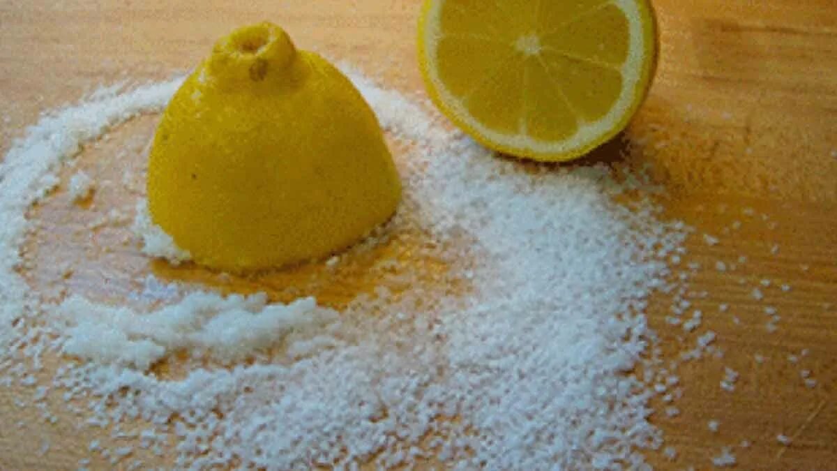 Kupte v supermarketu a vetřete do zdi. Houba a plíseň zmizí beze stopy 3 Kupte v supermarketu a vetřete do zdi. Houba a plíseň zmizí beze stopy