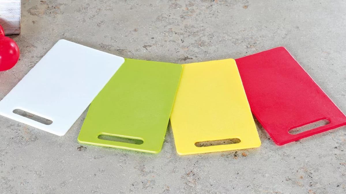 «Uchovávala jsem je celé roky»: těchto 5 kuchyňských předmětů je potřeba v roce 2026 urychleně vyhodit 3 «Uchovávala jsem je celé roky»: těchto 5 kuchyňských předmětů je potřeba v roce 2026 urychleně vyhodit