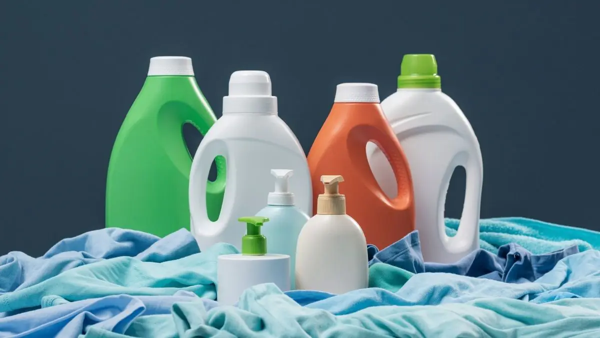 Stiskněte tato 2 tlačítka a pračka se vyčistí sama: tajemství, o kterém opraváři často mlčí