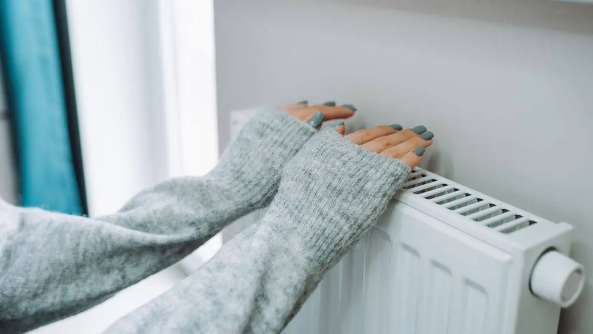 Martin Lewis konečně uzavřel spor o tom, zda nechávat topení zapnuté po celý den