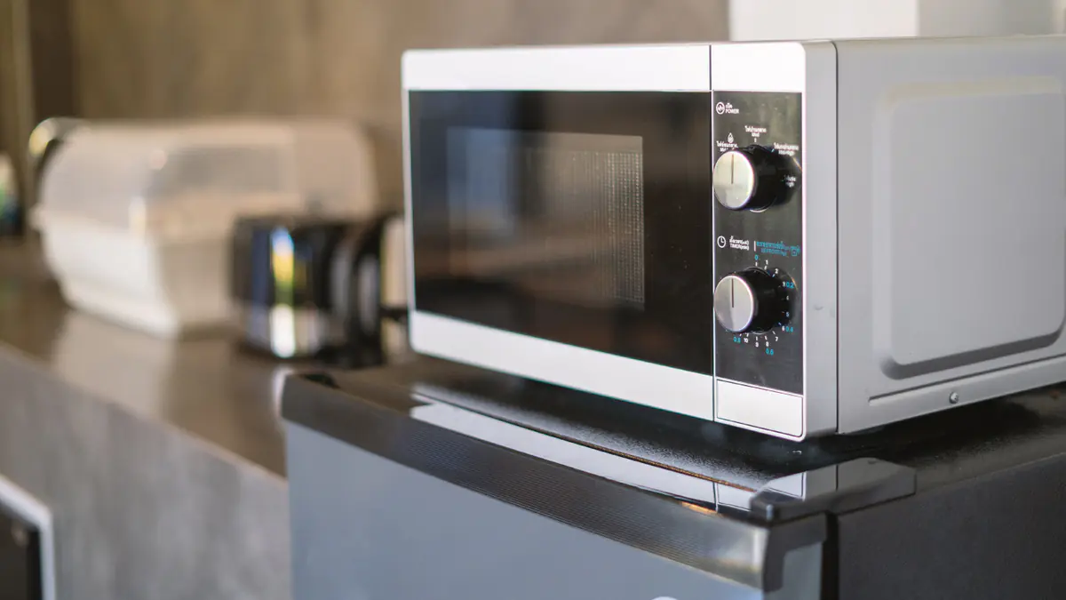 Tipy pro domácnost: Nepokládejte tyto věci na lednici, jinak můžete čelit vážnému poškození