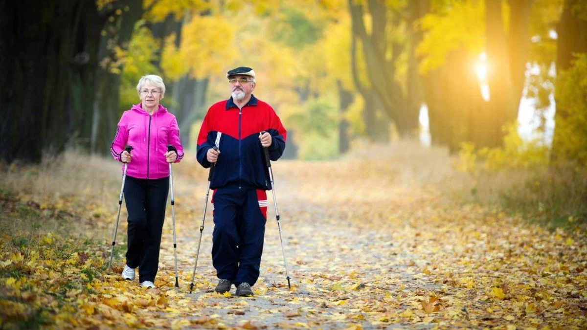 Po 65 letech nestačí jen chodit nebo sportovat: tento rytmus pohybu u dlouhověkých lidí mění všechno