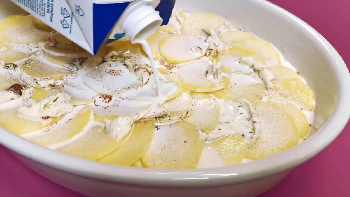 Není potřeba ho „utopit“ ve smetaně: gratin dauphinois je nádherně jemný, když znáte správný trik